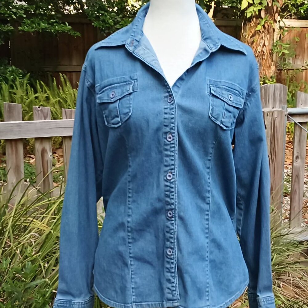 Lee Riders Womens Embroidery Detailed Dark Blue Stretch Denim Button Up Shirt ❤